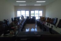 EVALUASI: Komisi II DPRD Sumenep menggelar rapat dengar pendapat dengan eksekutif. (DPRD Sumenep for radarpantura.id)