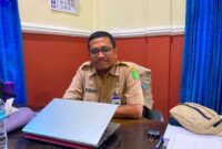 PELAYAN PUBLIK: Plt Kabid Industri Diskop UKM Perindag Sumenep, Didik Prayitno. (Miftahol Rosiqin/Radarpantura.id)