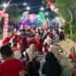 RAMAI: Masyarakat antusias menghadiri malam puncak Semarak Kemerdekaan Bimbel Gemilang Nusantara, Minggu (23/8). (Gemilang Nusantara for Radarpantura.id)
